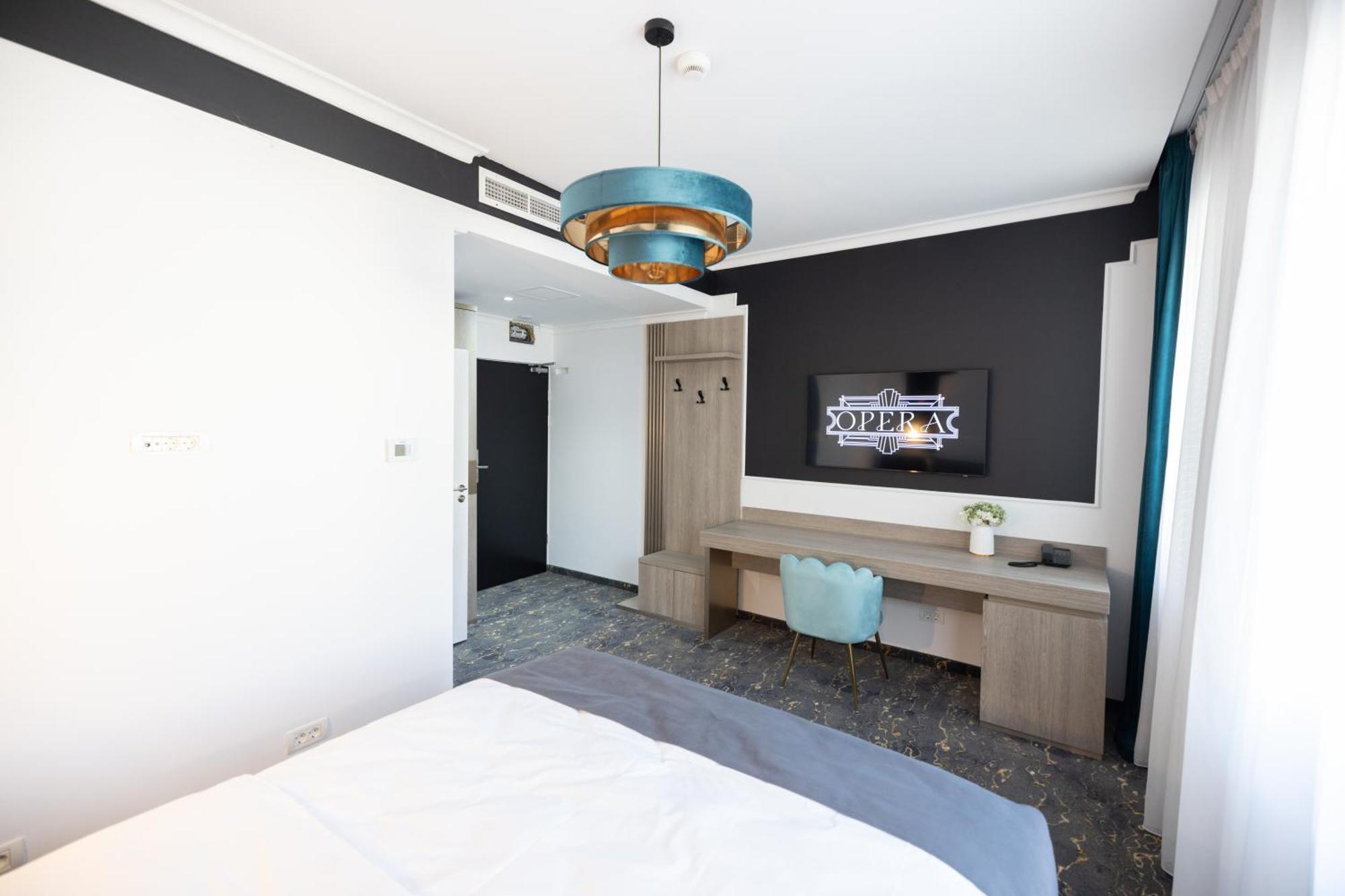 Hotel Opera 4*