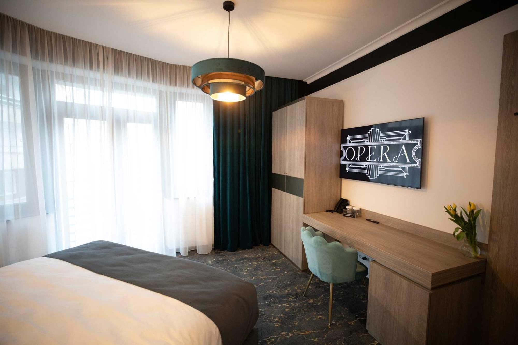 Hotel Opera 4*